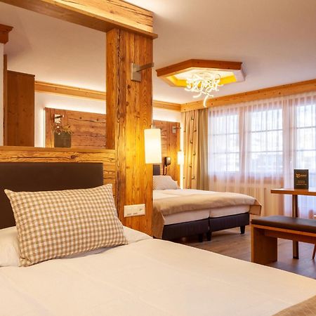 Hotel Jägerhof Zermatt Exteriör bild